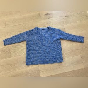 Perry winkle sweater